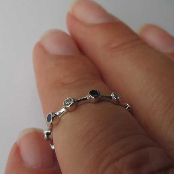 Genuine Diamonds Enamel In 18K White Gold Ring Size 5 - Picture 7 of 12